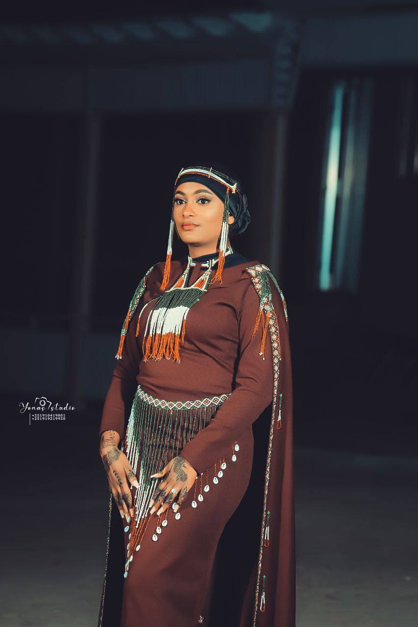 Ceremonial celebration attire